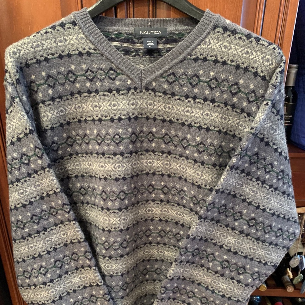 Nautica Men's XL Grey Patterned Sweater